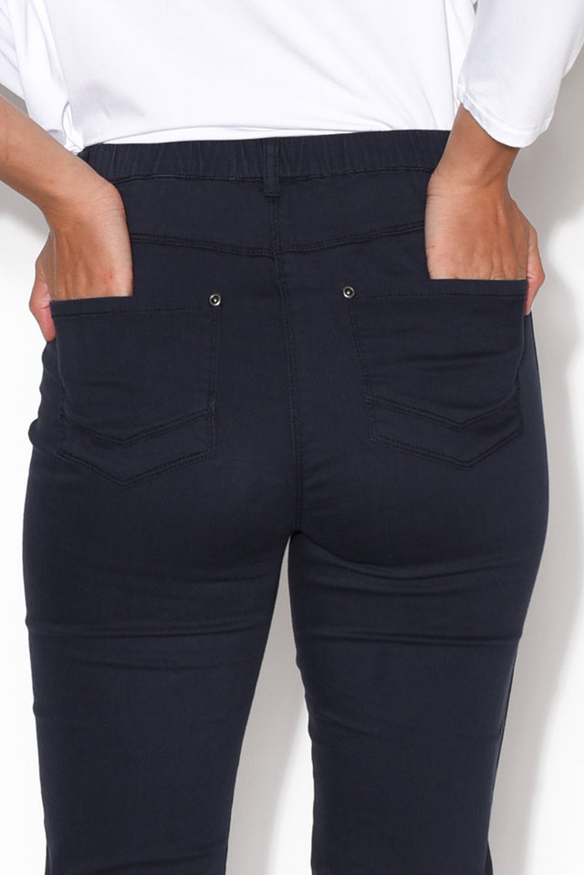 Reed Navy Stretch Cotton Capri Pants